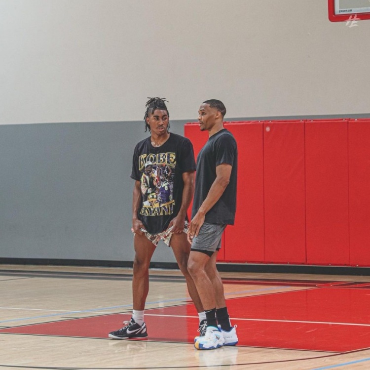 昨日大连人时隔一年更新社媒：又过了一年，你们还好吗？